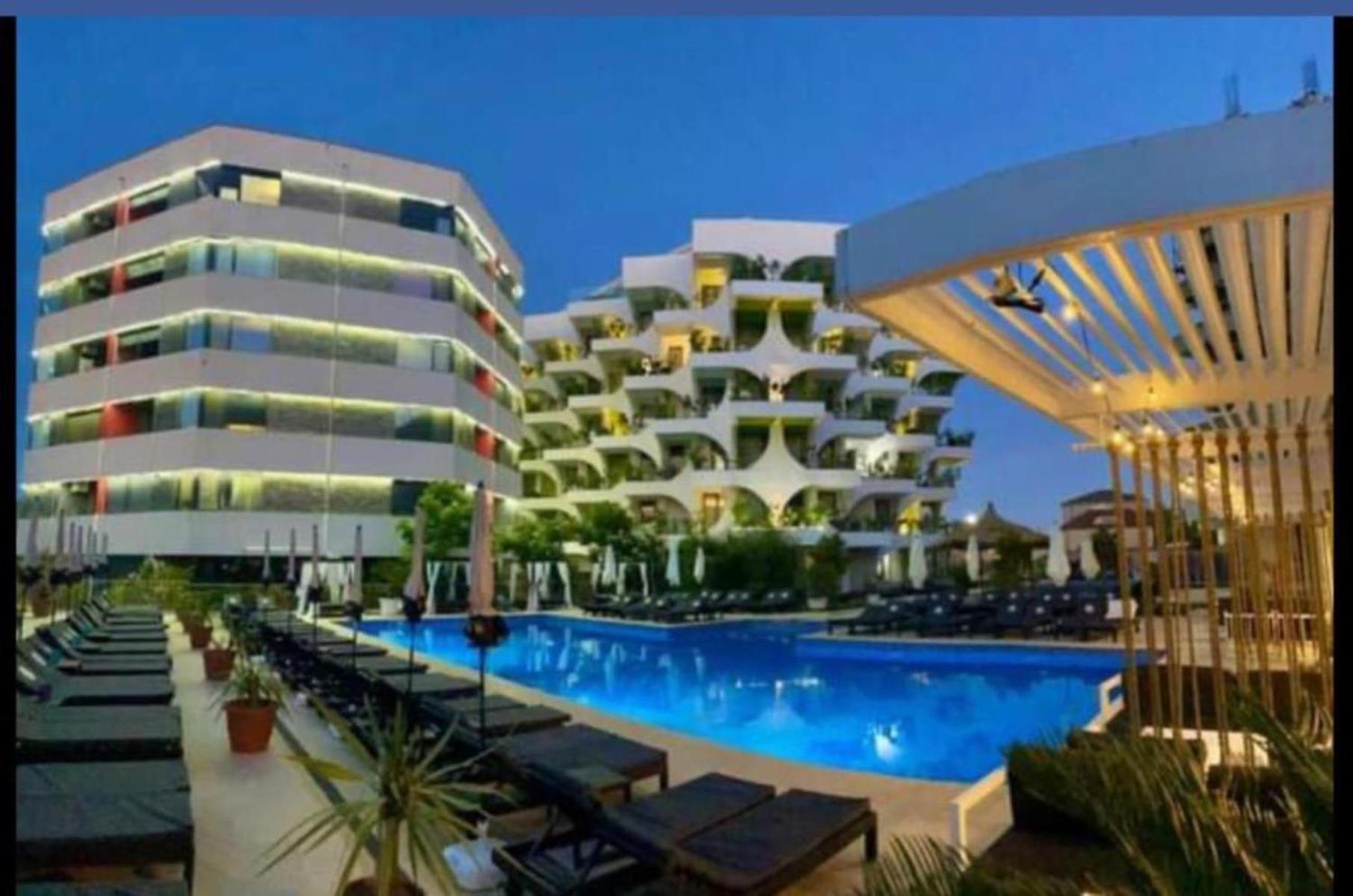 Donny Luxury Apartment Năvodari Zewnętrze zdjęcie